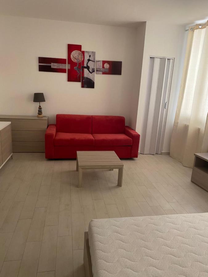 Senza Pensieri Via 4 Novembre/Via Diaz Appartement Crema Buitenkant foto