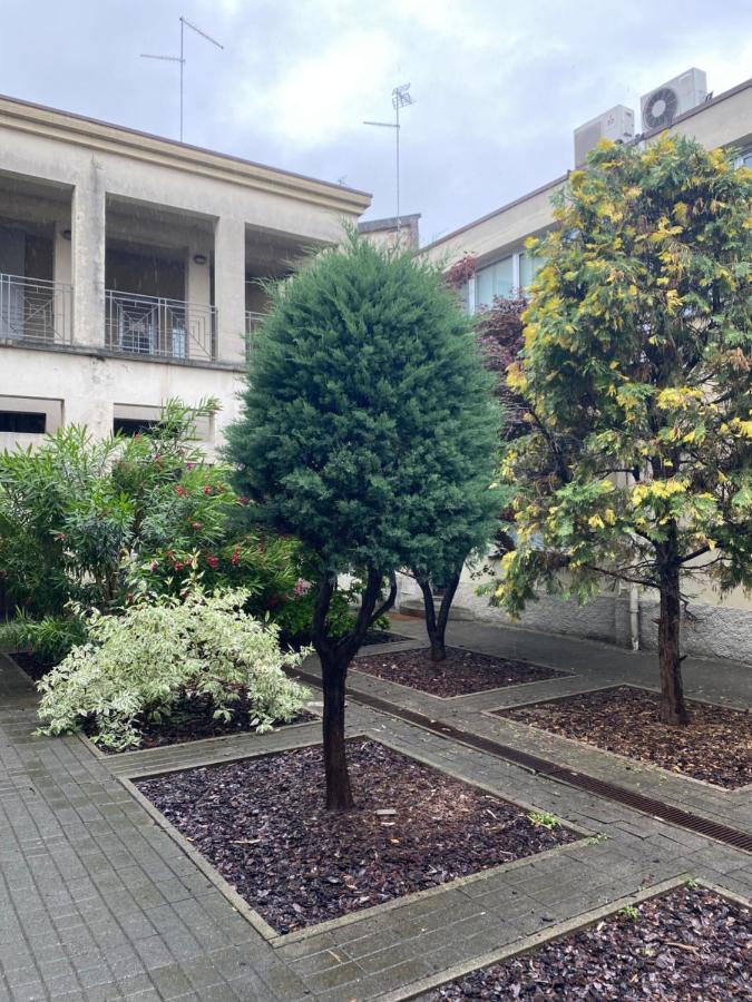 Senza Pensieri Via 4 Novembre/Via Diaz Appartement Crema Buitenkant foto